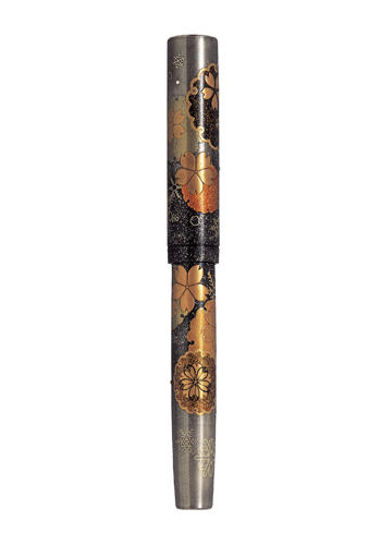 蒔絵技法を用いた蒔絵万年筆「Ｎａｍｉｋｉ　雪月花」