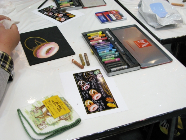 ウェルカムボードやメニューボードなどに応用が利く手軽なアートとして注目のチョークアート　ホルベイン画材