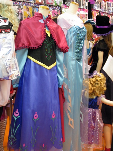 今年のハロウィンは「アナと雪の女王」コスチュームで盛り上がる！Let It Go～♪