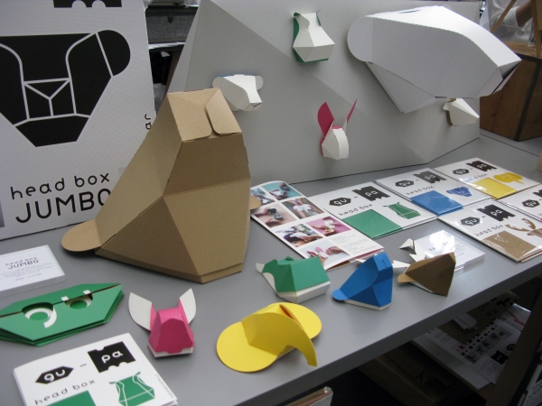 道具を使わず組立でき箱になる。インテリアやギフトボックスに　gu-paブランド「head box」福永紙工