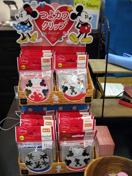 ミッキーマウス、グローブの新デザイン、手差しクリップ 「グイクリップ ディズニー」 マックス