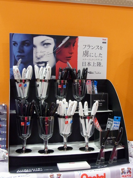 フランスを虜にしたキャップ式ボールペン「エナージェル トラディオ」　ぺんてる