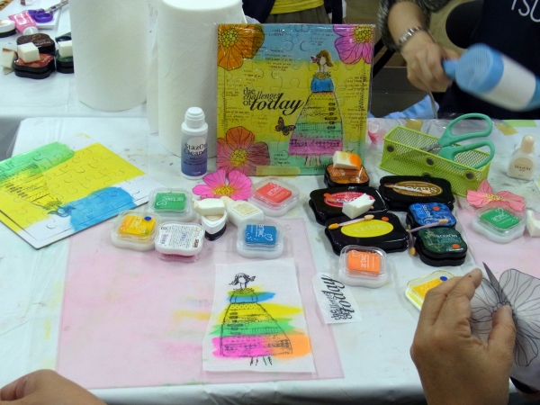 gumi(平岡)先生監修のミニ講習『スタンプでPuzzle』そのまま飾ってもプレゼントとしても喜ばれます♪ツキネコ