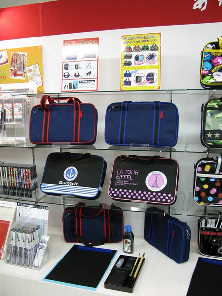 シンプルデザインで長く使用できる書道セット「2ウェイトブルー／レッド」あかしや