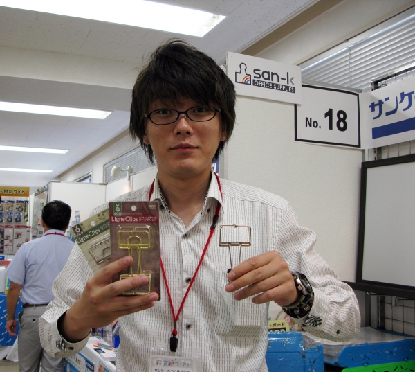 フレーム形成で洗練された新しいタイプのデザイン・クリップとして話題　「リーンクリップ」サンケーキコム