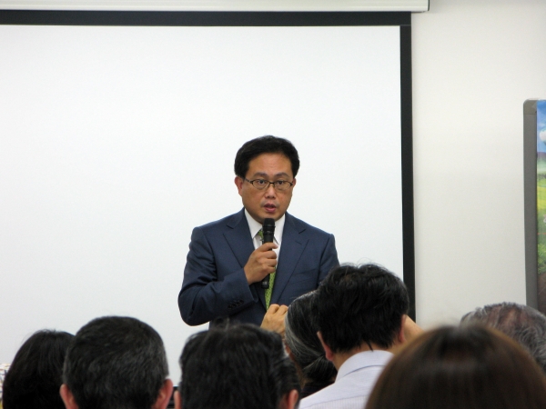 「是非、このビッグチャンスを掴みとってください」と、芳賀信享社長