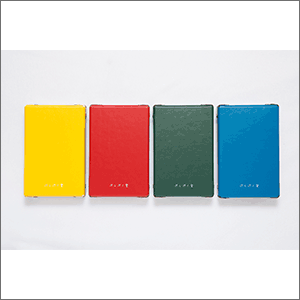 第26回 日本文具大賞　デザイン部門グランプリ　『あなたの小道具箱（各4色）』ぷんぷく堂