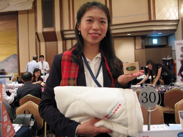 ソフト鍼術と灸術　医療用の湿布　能奈米科技有限公司