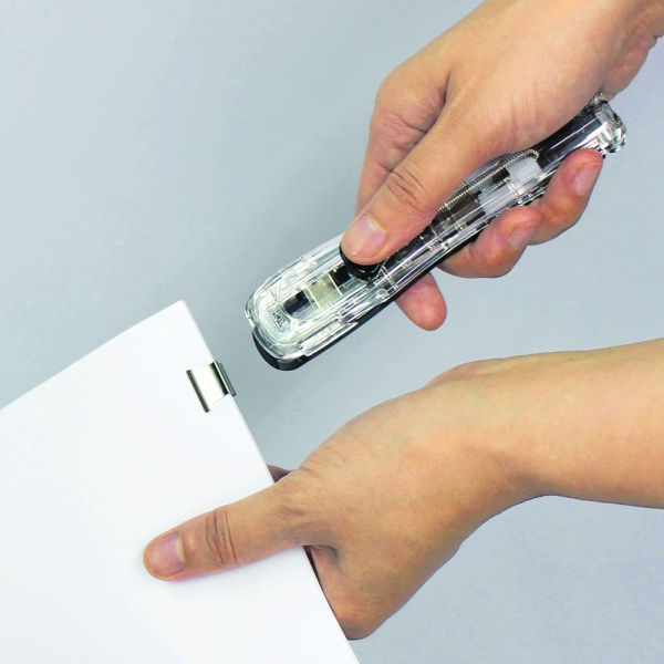 玉の連続送り出し機能を搭載！上向きでの使用も可能