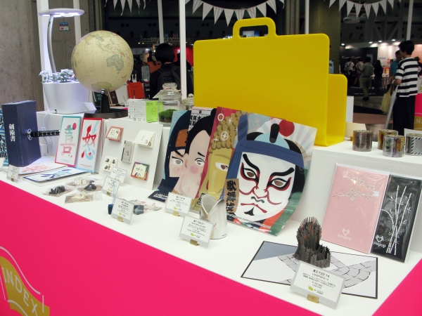特別展示イベント「ＩＮＤＥＸ ｆｏｒ ＺＡＫＫＡ ＳＴＡＴＩＯＮＥＲＹ」では、あらゆる売場、様々なビジネスに対応する雑貨・文具を全出展社から集め、一堂に展示