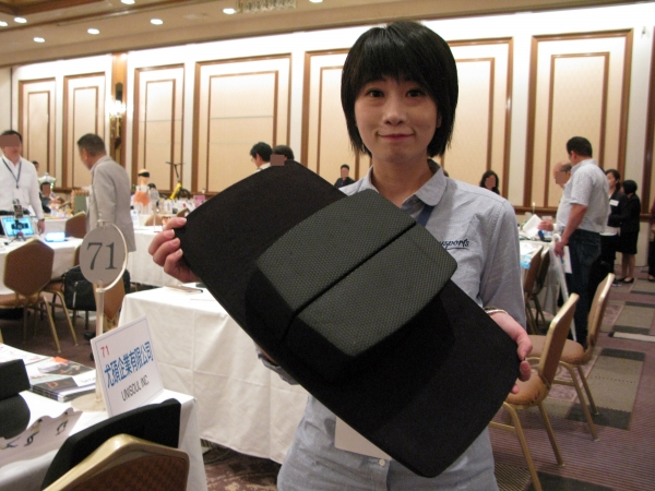 体幹を鍛える！自分の体に合わせ調整できる、取り外し可能なスポーツ用品　尤碩企業有限公司