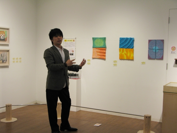 並べ替えると異なる印象に変化する新作「セロ版画TM」