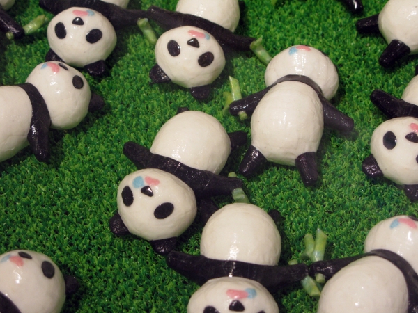 工作キット「セロパンダ(TM)」で作ったパンダたち
