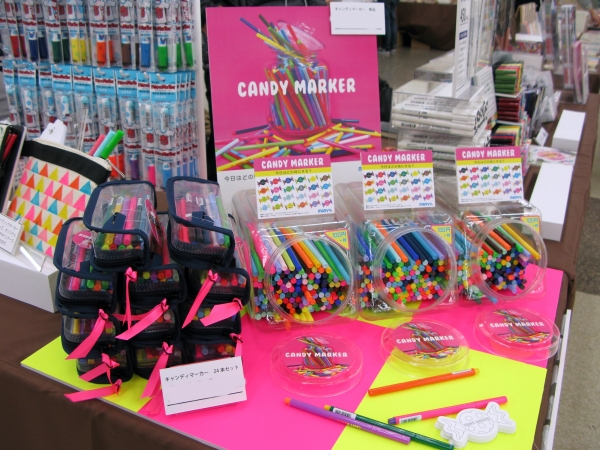 カラフルな色味の細身でかわいい水性マーカー「キャンディマーカー　24本セット」マービー