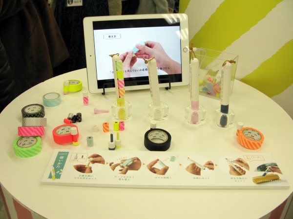 マスキングテープを小さく巻き替えてコンパクトに携帯できるペンサイズのマスキングテープホルダ『maco(マコ)』カンミ堂