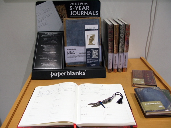 5年手帳「５―ＹＥＡＲ　ＪＯＵＲＮＡＬＳ」