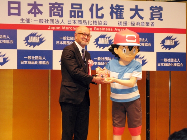 安室透の起用で自らを「安室の女」と称する女性がSNSに大勢登場。新たな女性ファン獲得に成功。映画興収は91.8億円を記録。「名探偵コナンゼロの執行人」名探偵コナン製作委員会