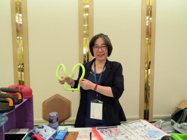 ヨガマット・エアロビクスグッズ・フィットネス用具　BUILD RAY ENTERPRISE CO., LTD.