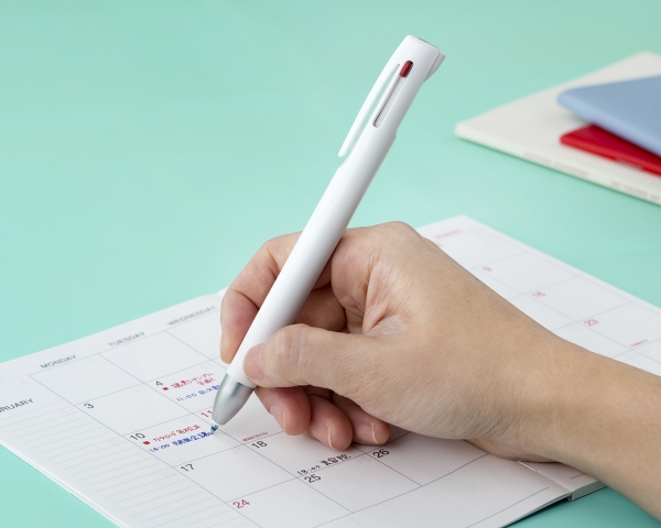 新商品『ブレン3C』も好評