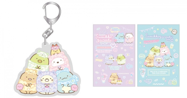 ＜限定商品＞アクリルキーホルダー　550円(税抜)　ポストカードセット　300円(税抜)