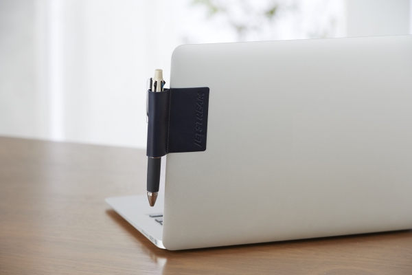 ※ボールペン、パソコンはプレゼントに含みません。