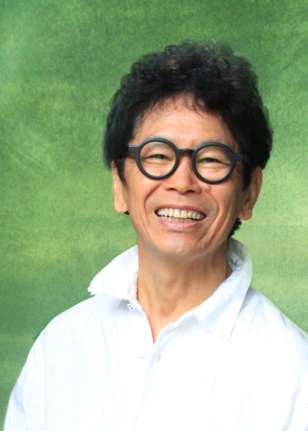南こうせつ 代表曲「神田川」歌詞に「24色のクレパス」が登場する。