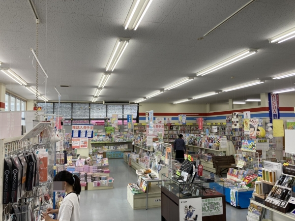 石川店　店内
