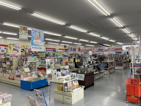 広々と買い物がしやすい店内