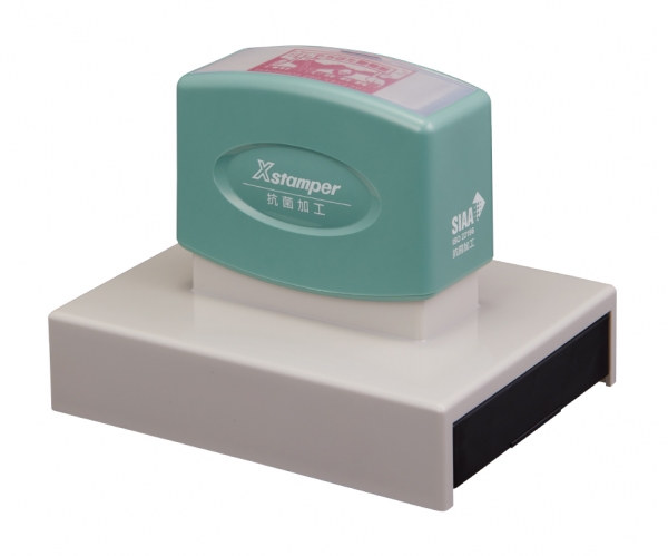 ・スタンプ台不要の浸透印 インキを内蔵しているので、スタンプ台を使わずそのままポンと押せます。