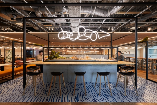 「mot. Mitsui Office for Tomorrow OTEMACHI ONE」