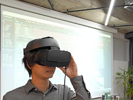 【VRで新オフィスを仮想する】