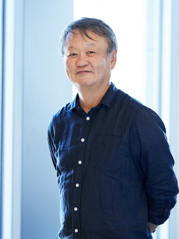 深澤直人　Naoto Fukasawa プロダクトデザイナー NAOTO FUKASAWA DESIGN 代表