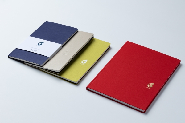 Dresscoのノートブックでノベルティ製作も