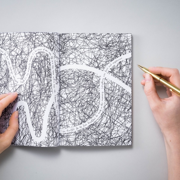 ◎グランプリ（1作品）作品名：Flow of Thoughts 一般名称：ノート