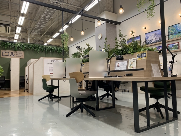 幕張店の様子