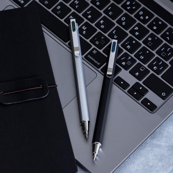 ボールサインiDプラス 0.4、0.5(サクラクレパス)・・・各385円