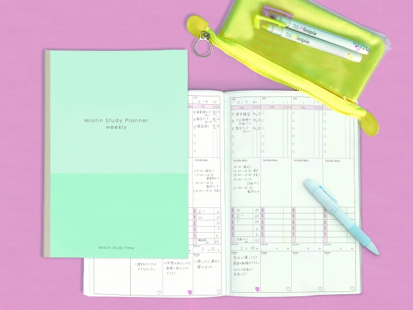 ＜新商品＞ みおりんStudyTime　スタディプランナー　ウィークリー(サンスター文具)・・・440円