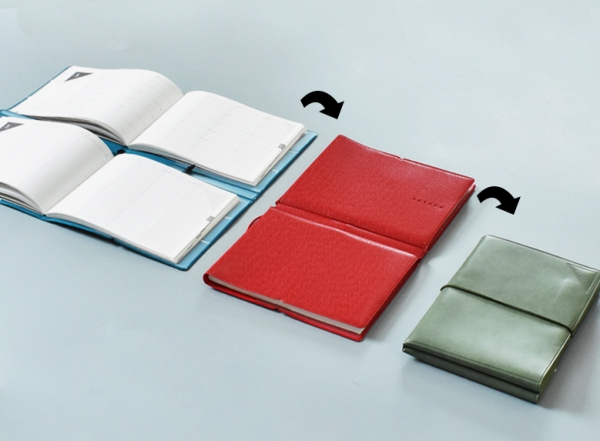 ■スマートフォンサイズに折り畳める手帳「TETEFU」