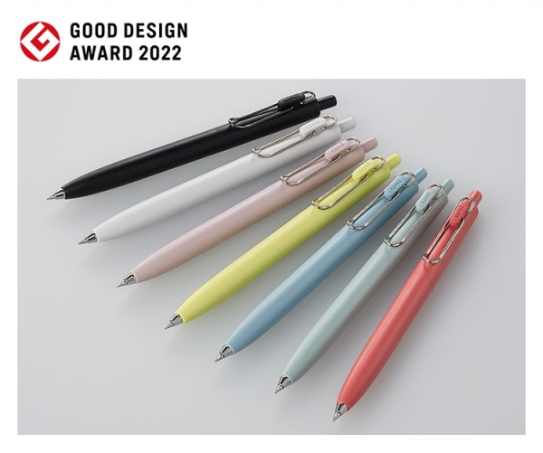 『uni-ball one F』