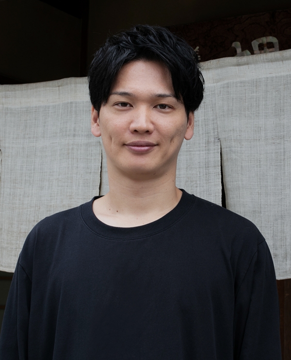 野村拓也／螺鈿職人：「新しい伝統工芸」の解放