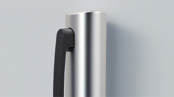 直線の先に微かな変化を。