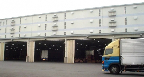 ・受託事業所 物流拠点名 ：コクヨサプライロジスティクス株式会社 茨城配送センター 所在地 　　：茨城県常総市菅生町字下の原466-3