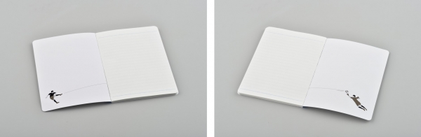 見開き時に見える表紙の裏面にも、オリジナルデザインを施しました