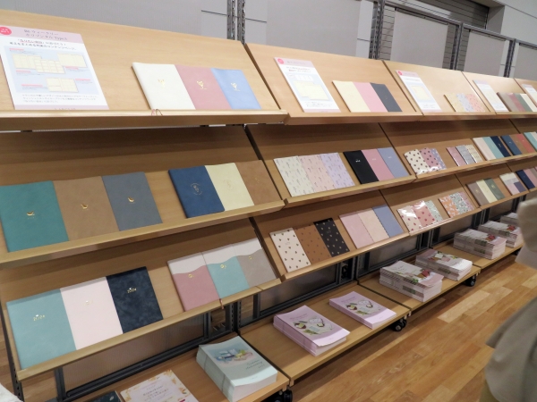 「なりたい自分」に近づこう！考えをまとめる充実のコンテンツ「B6 ウィークリーホリゾンタルType3」ＬＡＢＣＬＩＰ