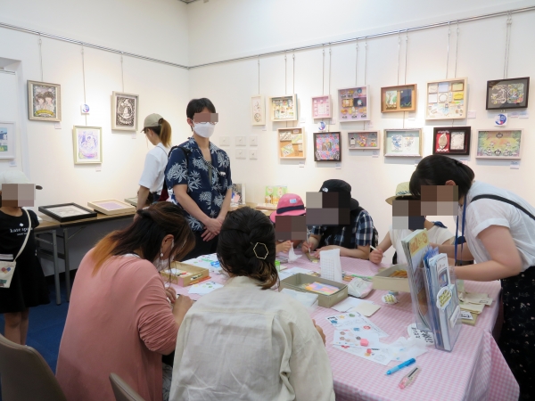 ●ワークショップ講師担当作家 9日（日）まんまるはんこさん