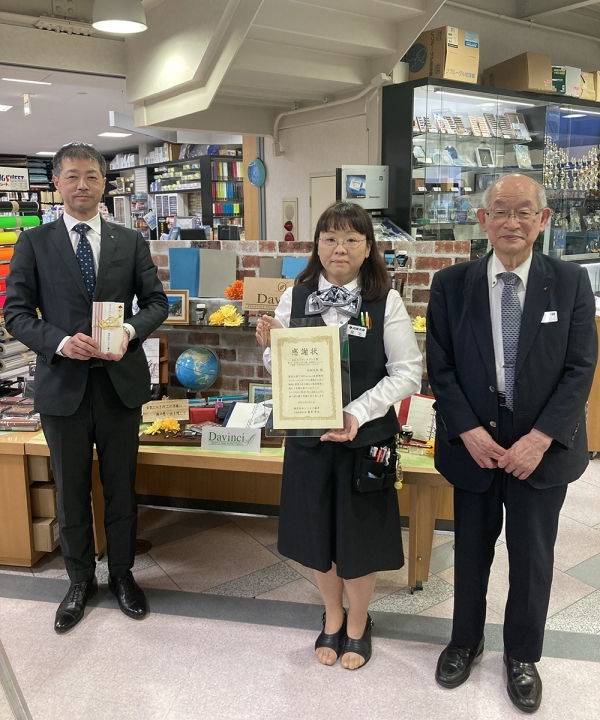 「ＢＥＳＴディスプレイ賞」 石田文具（北海道北斗市）