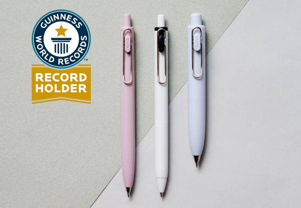 「uni-ball one」シリーズ　左から、 uni-ball one F、uni-ball one、uni-ball one P