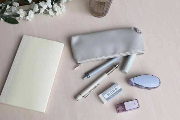 「ASH COLOR」の6文具