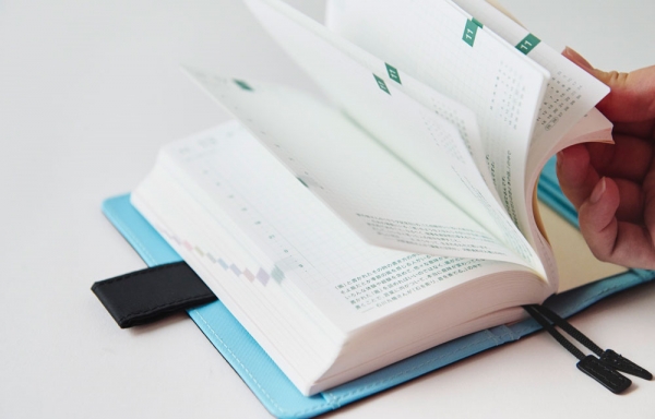 ほぼ日手帳の用紙が、新しく「トモエリバーS」に変わります
