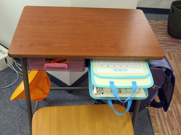 宿題・教書をまるごと運んでわすれもの防止「学校机ｉｎバッグＡ４マルッともち帰り！ブルー」